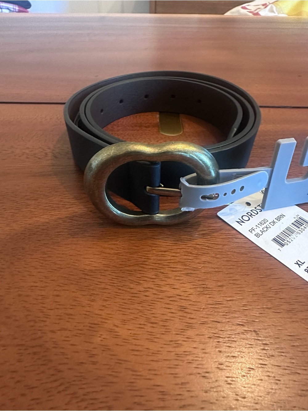 NWT Vegan Leather Womens Belt with Brass Oval Buckle - Black XL